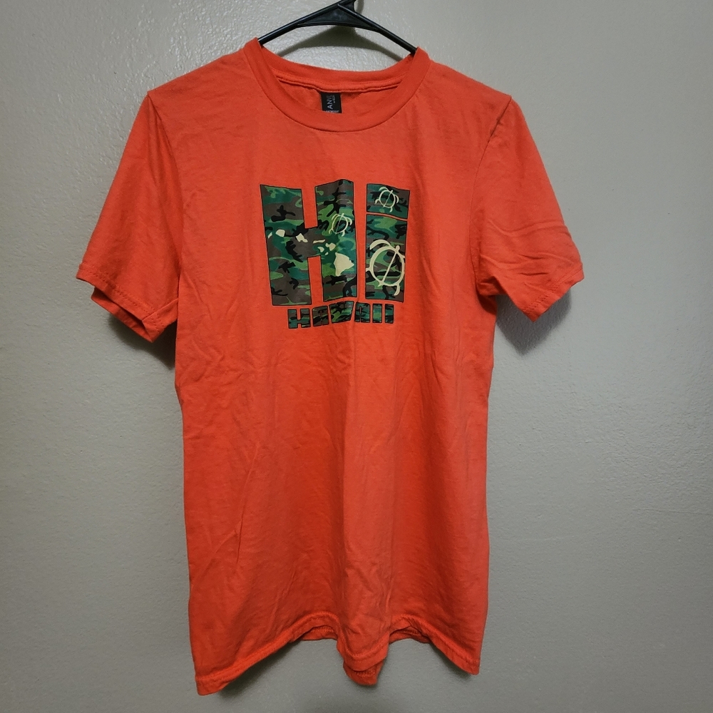 Hawaii Orange HI Turtle & Camo Graphic T-shirt
